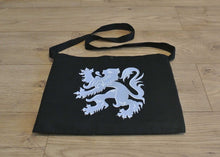 Cargar imagen en el visor de la galería, Flanders Lion Musette Blue